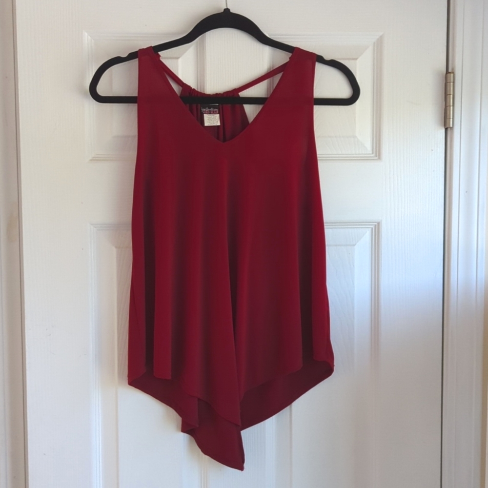 Handkerchief style tank
